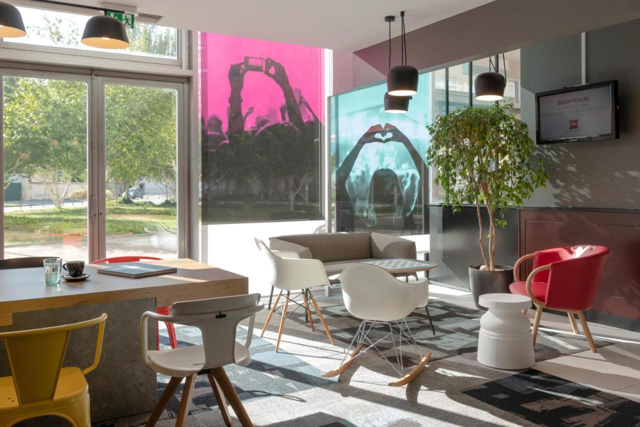 Ibis Lyon Caluire Cite Internationale Hotell Exteriör bild