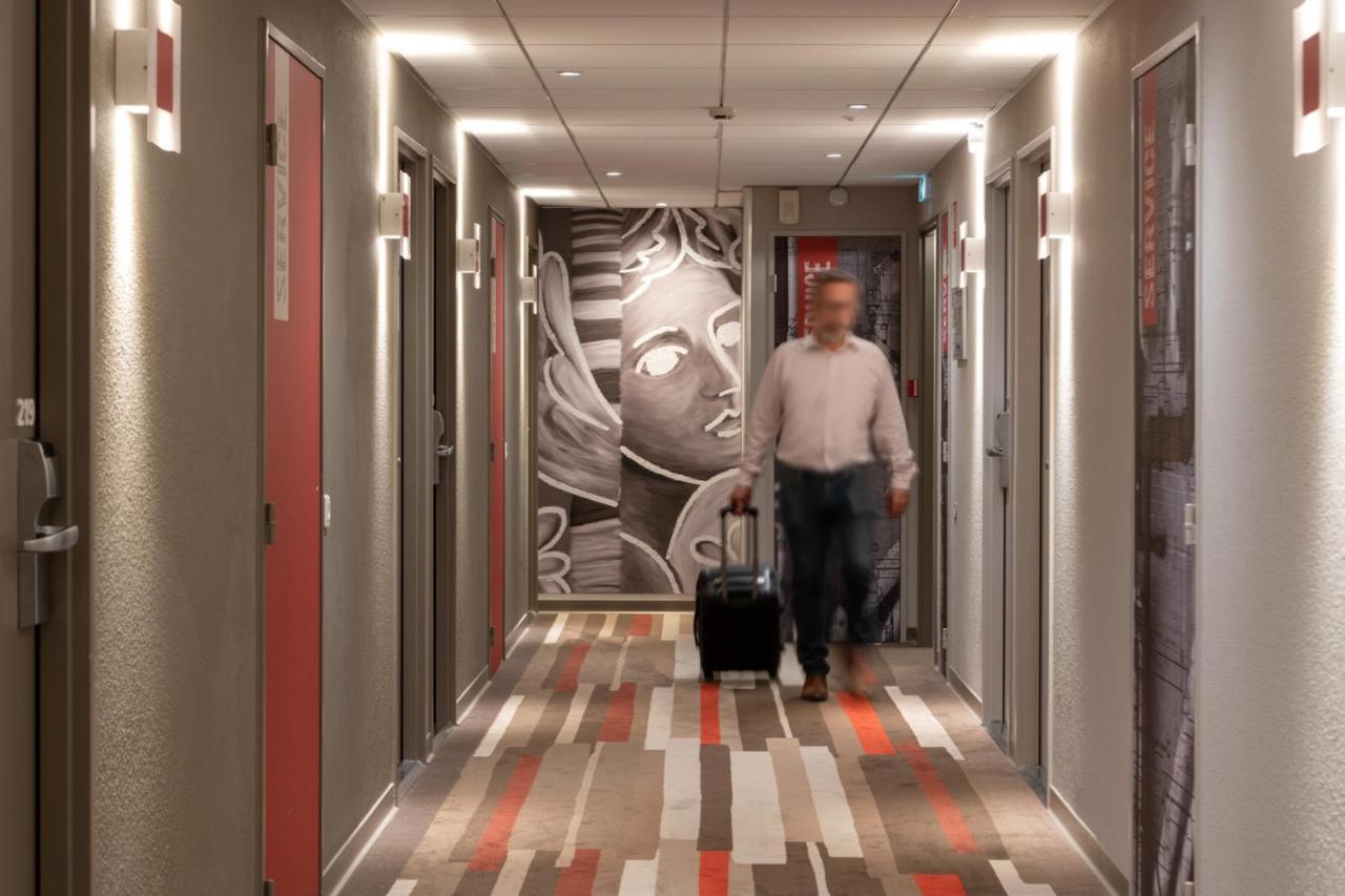 Ibis Lyon Caluire Cite Internationale Hotell Exteriör bild