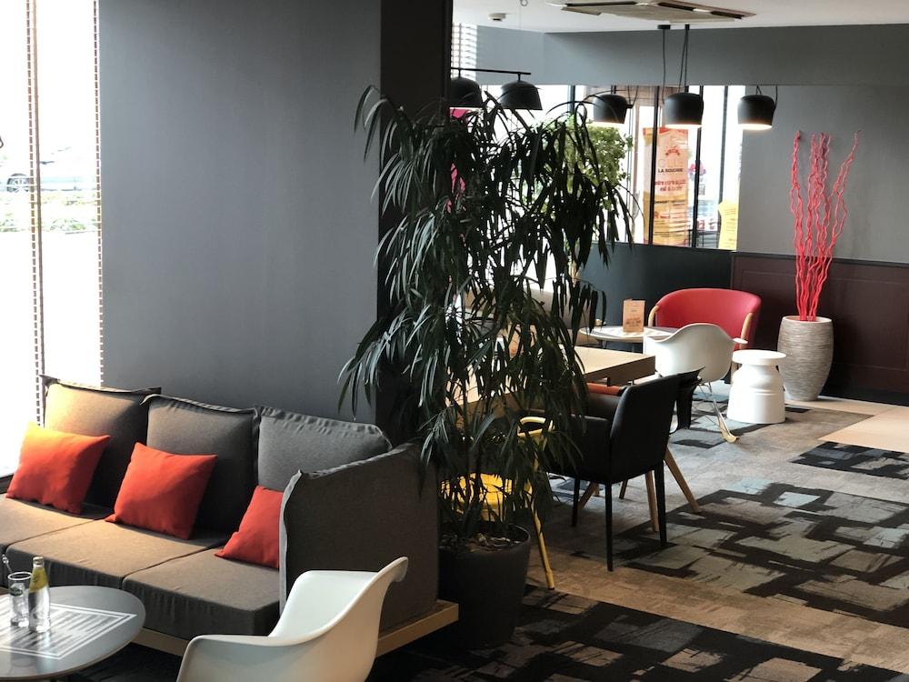 Ibis Lyon Caluire Cite Internationale Hotell Exteriör bild