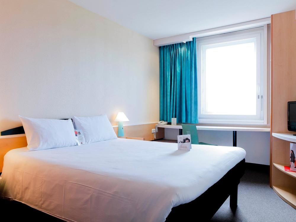 Ibis Lyon Caluire Cite Internationale Hotell Exteriör bild